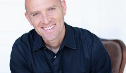 App Headshots - Barrett Thomas