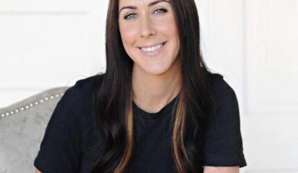 App Headshots - Savannah King
